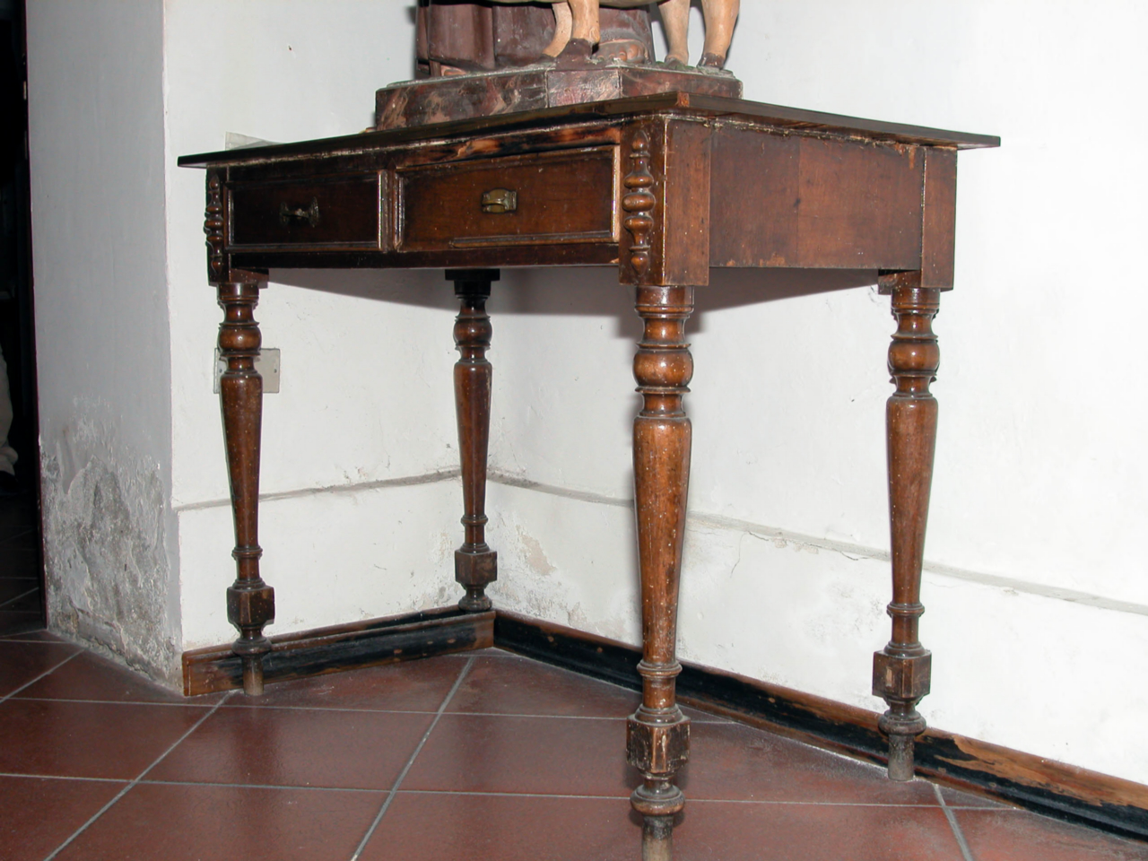 scrittoio - bottega marchigiana (metà sec. XX)