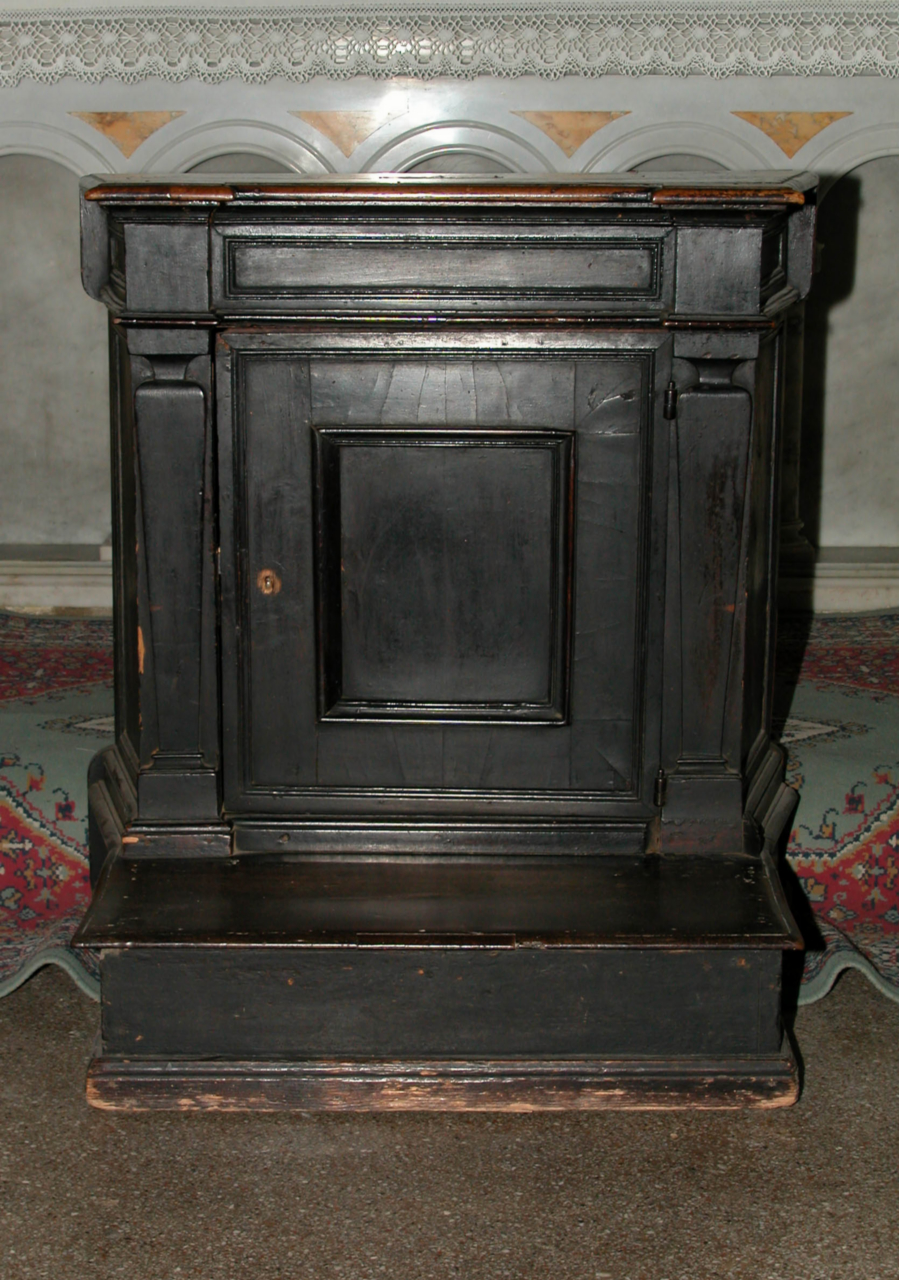 inginocchiatoio - bottega marchigiana (fine/inizio secc. XVIII/ XIX)