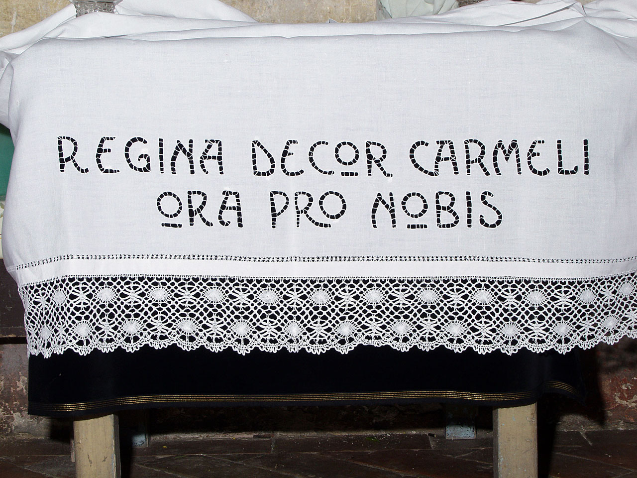 tovaglia d'altare - manifattura marchigiana (prima metà sec. XVIII, sec. XX)