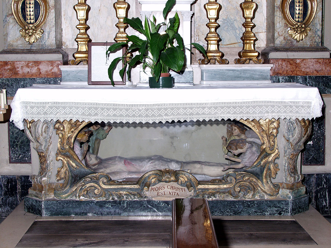 tovaglia d'altare - manifattura marchigiana (prima metà sec. XX)