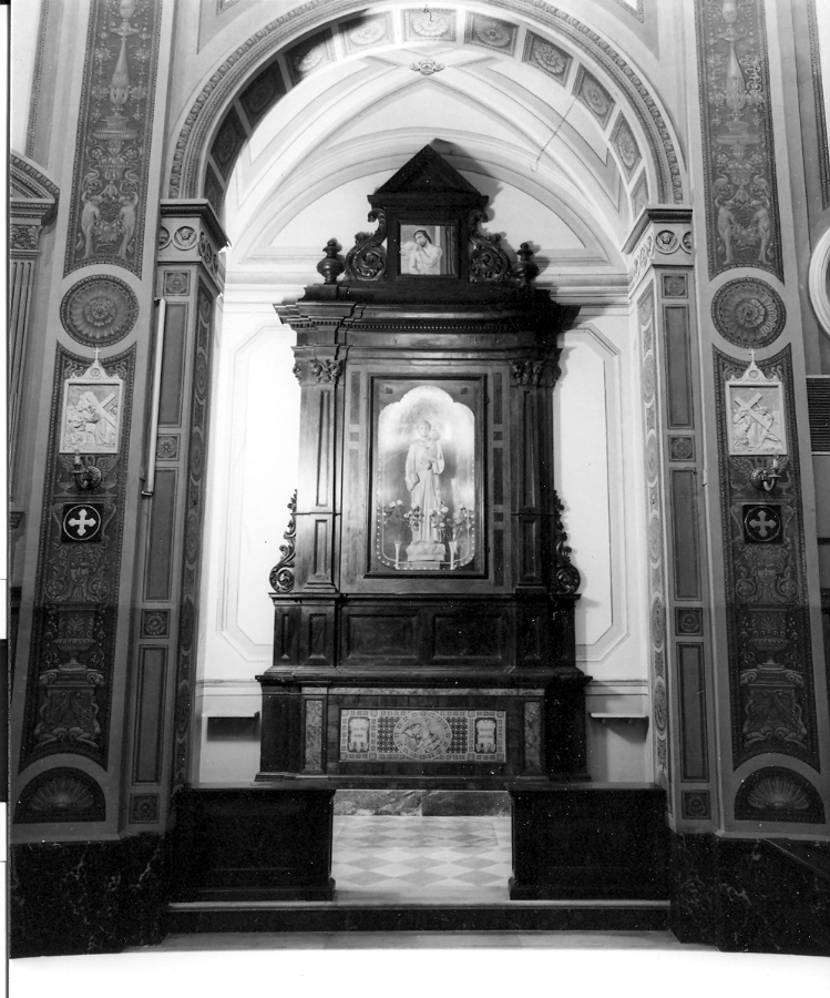 altare - bottega marchigiana (fine/inizio secc. XVII/ XVIII)