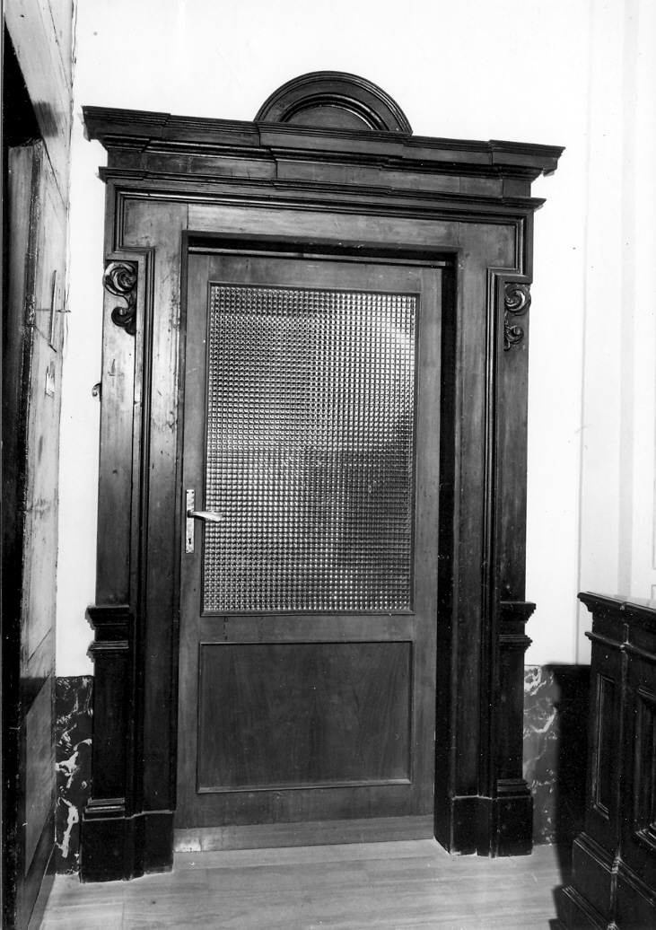 cornice, coppia - bottega marchigiana (sec. XIX)