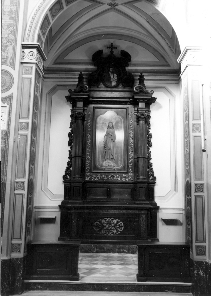 altare - bottega marchigiana (fine/inizio secc. XVII/ XVIII)