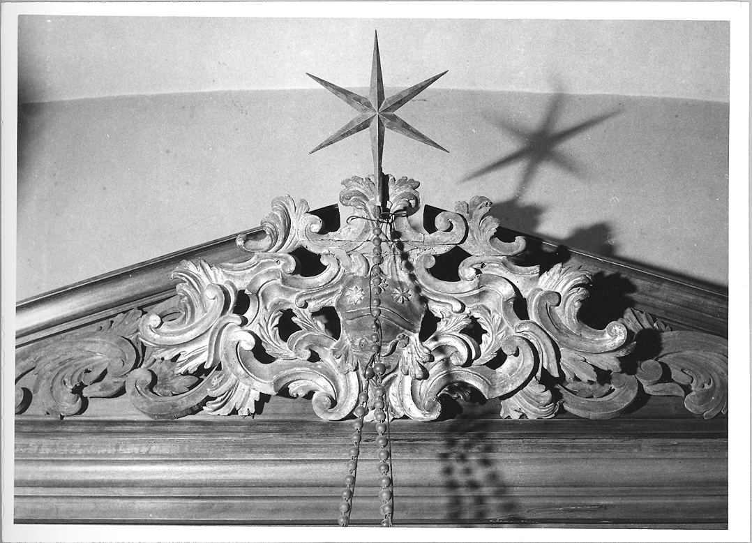 cimasa - bottega italiana (sec. XVIII)