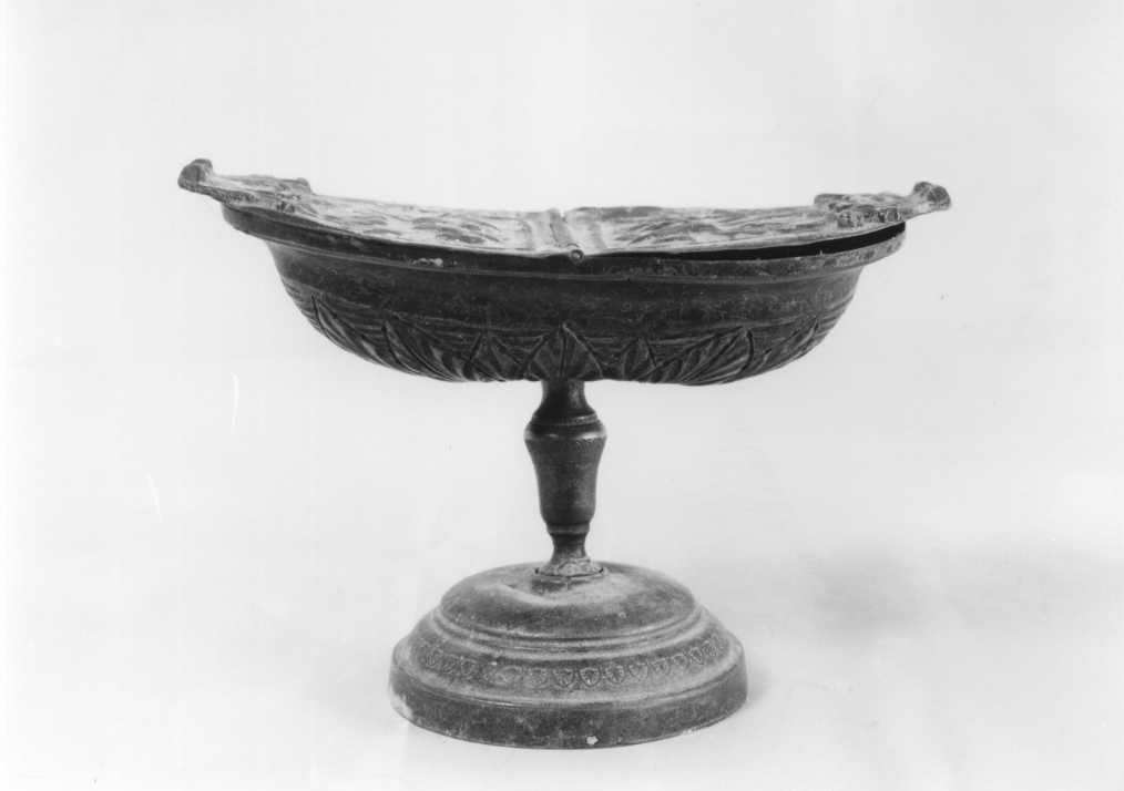 navicella portaincenso - a doppia valva - bottega marchigiana (sec. XVIII)