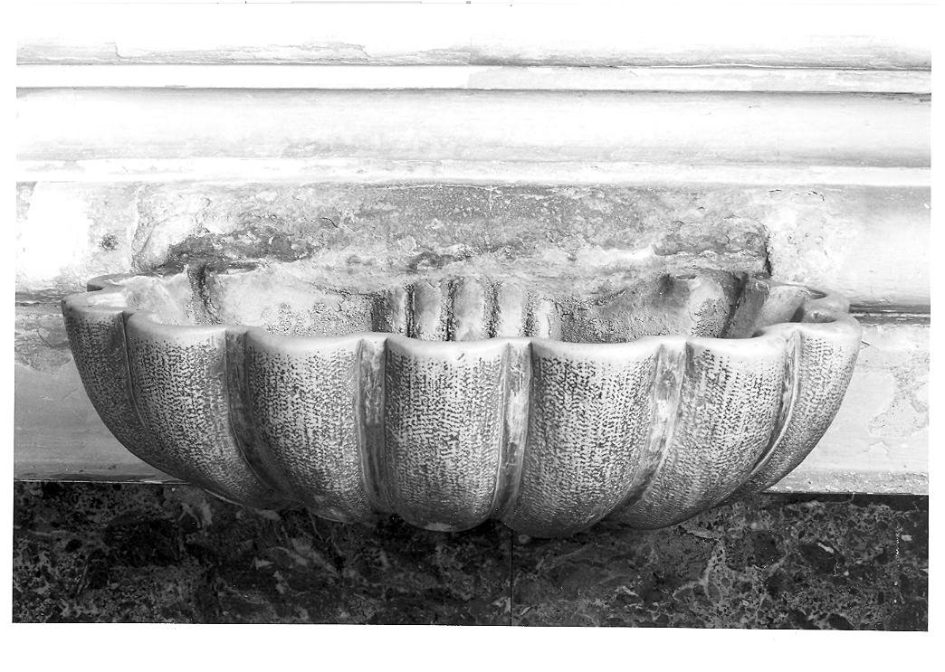 acquasantiera da parete, coppia - bottega marchigiana (sec. XIX)