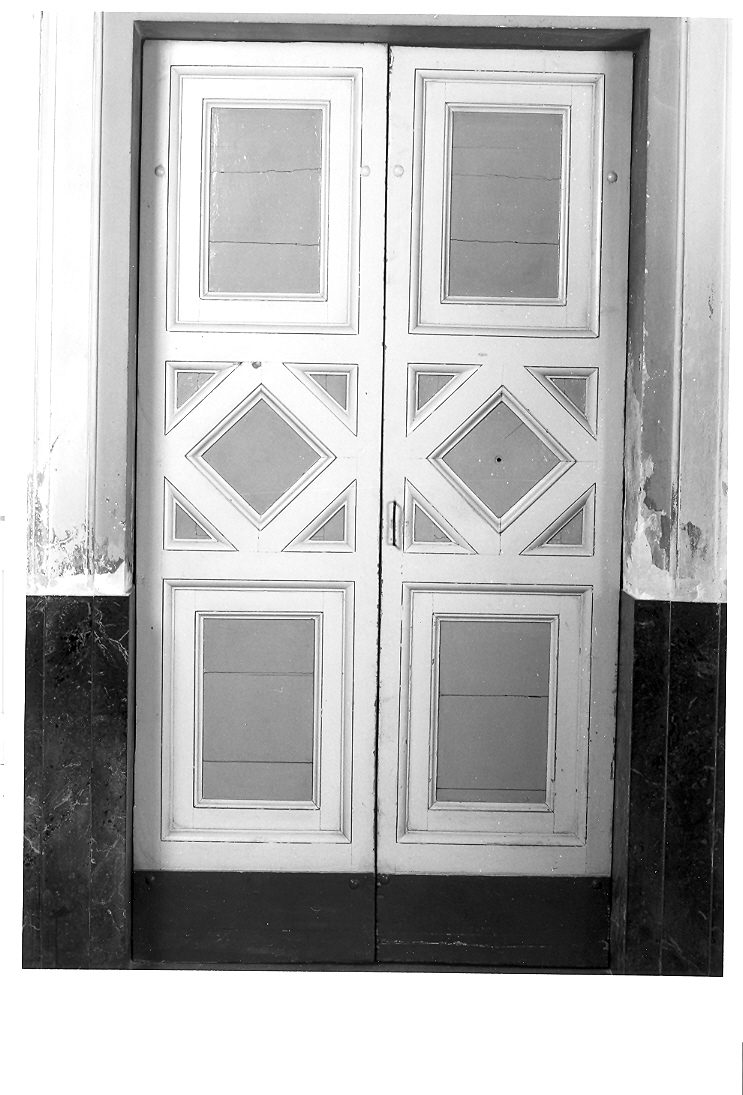 porta, coppia - bottega marchigiana (seconda metà sec. XIX)