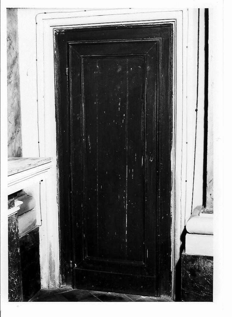 porta - ad un battente - bottega marchigiana (sec. XIX)