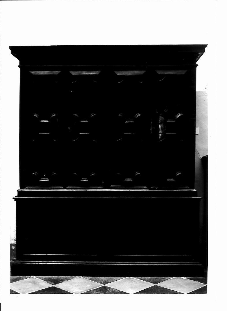 mobile da sacrestia - bottega marchigiana (sec. XVIII)