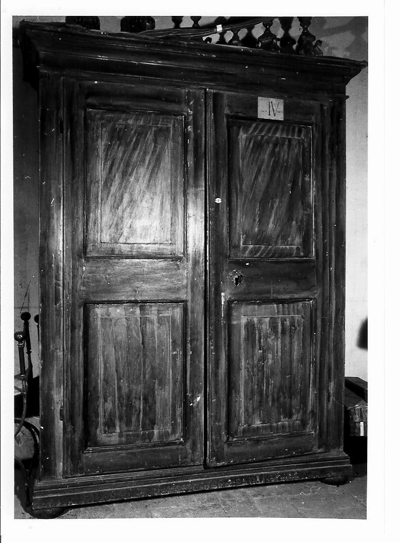 armadio - bottega marchigiana (prima metà sec. XIX)