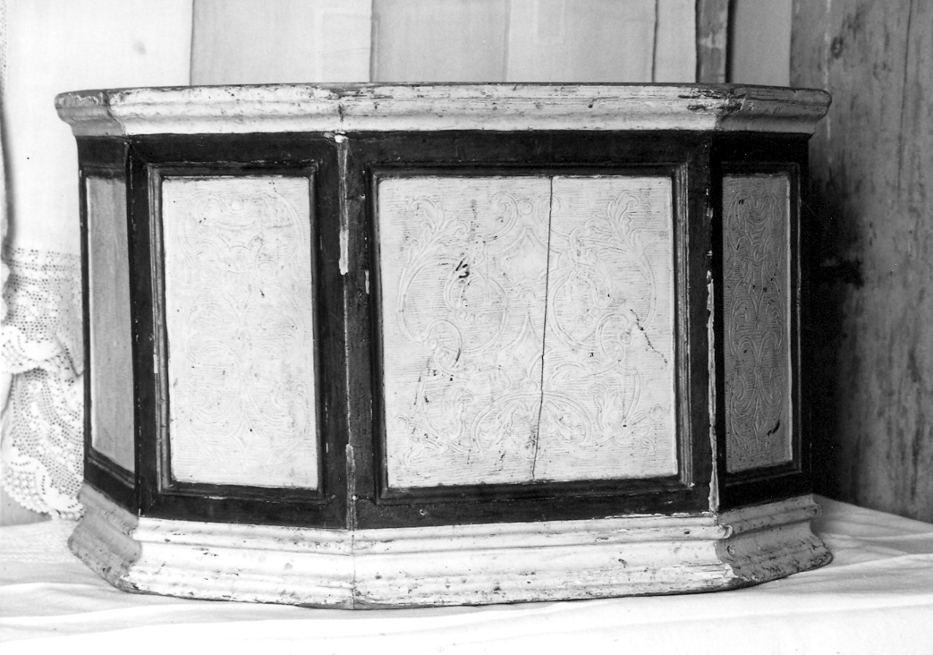 base - bottega marchigiana (sec. XVIII)