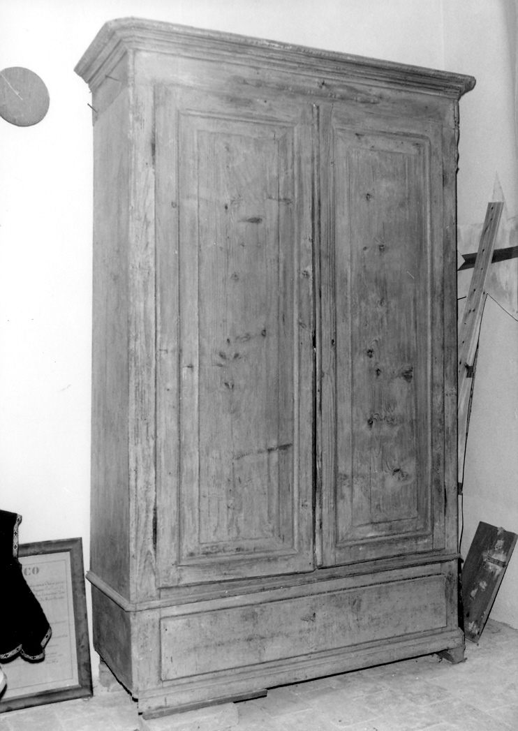 armadio - bottega marchigiana (fine/inizio secc. XIX/ XX)