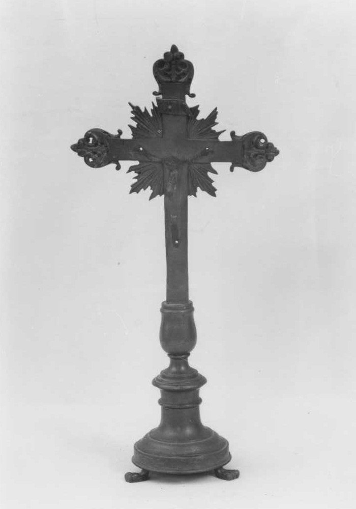 croce da tavolo - bottega marchigiana (inizio sec. XX)