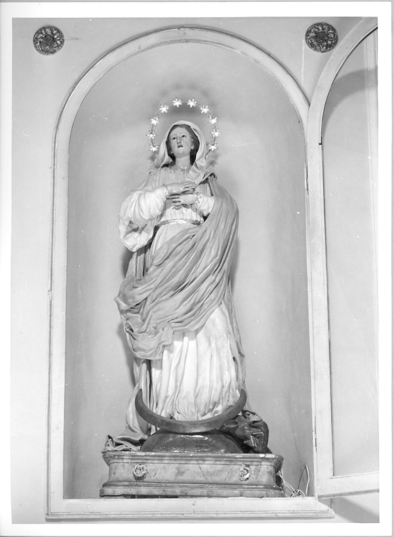 Madonna Immacolata (statua) di Rondelli Francesco Antonio (attribuito) (sec. XIX)