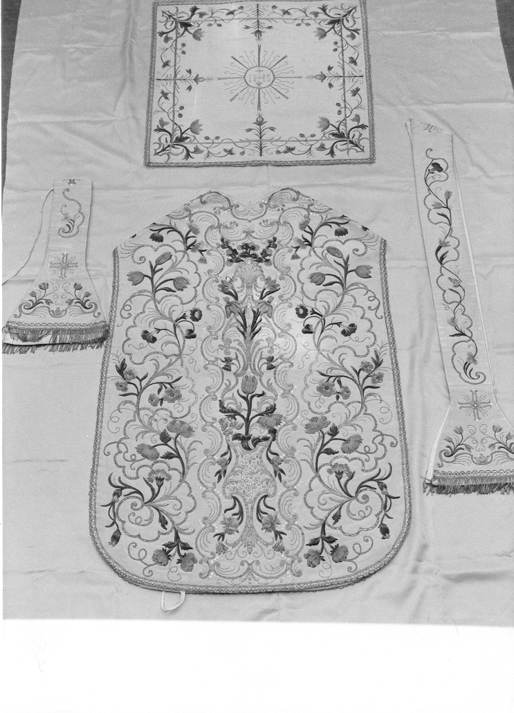 paramento liturgico, insieme - manifattura italiana (sec. XIX)