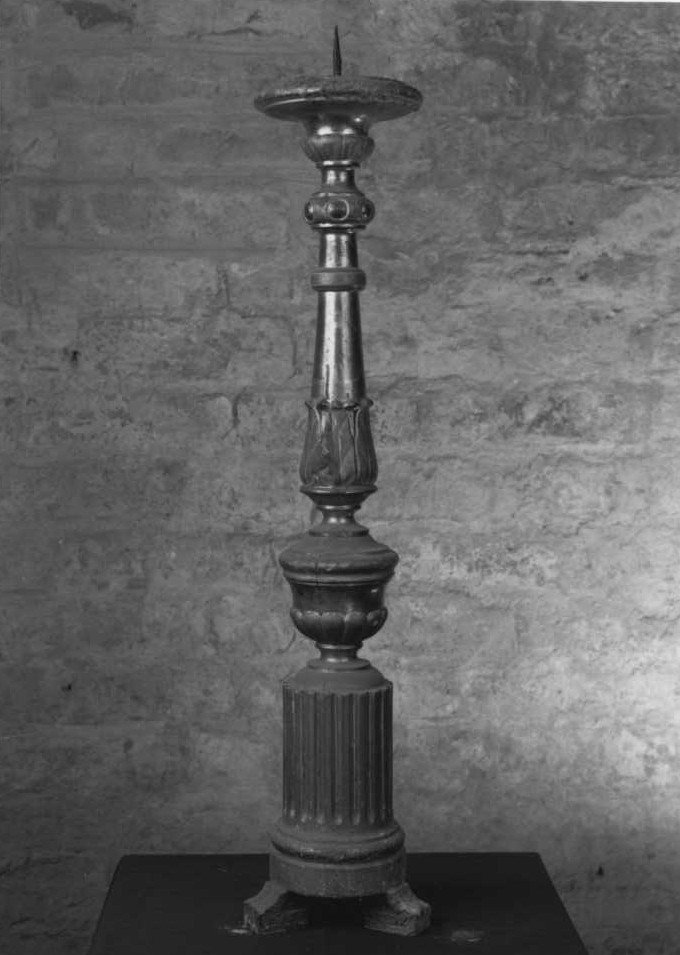 candeliere d'altare - bottega marchigiana (sec. XIX)