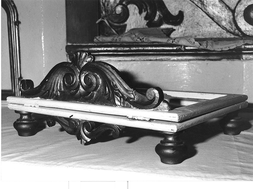 leggio - bottega marchigiana (prima metà sec. XIX)