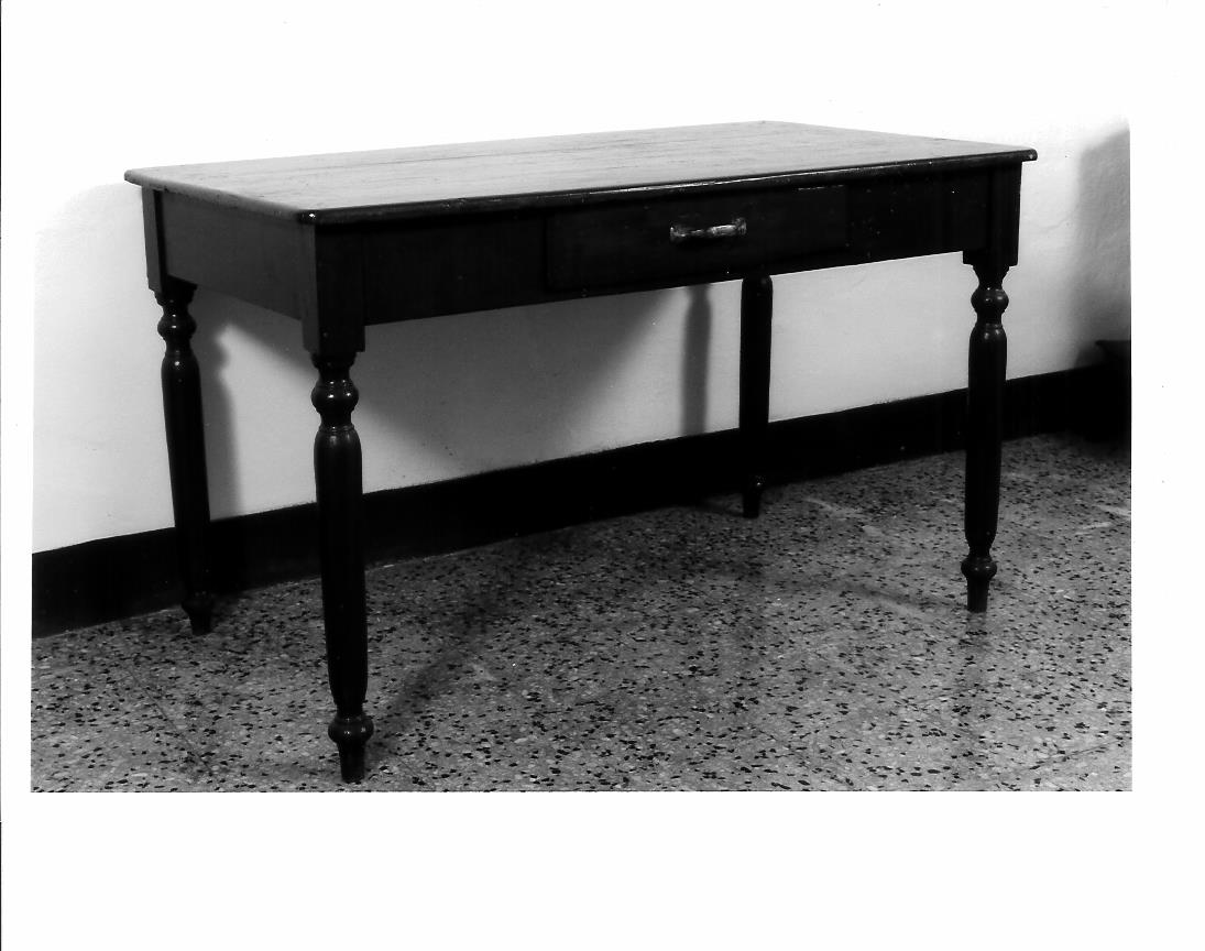 tavolo - bottega marchigiana (ultimo quarto sec. XIX)