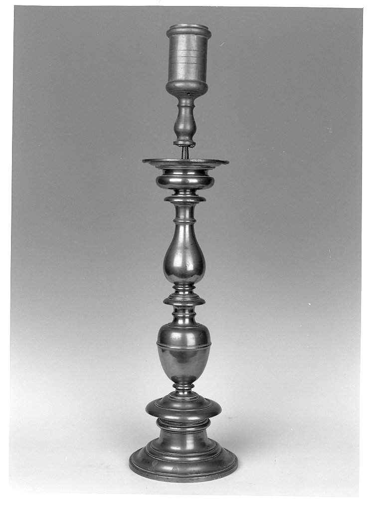 candelabro, serie - ambito marchigiano (sec. XVIII)