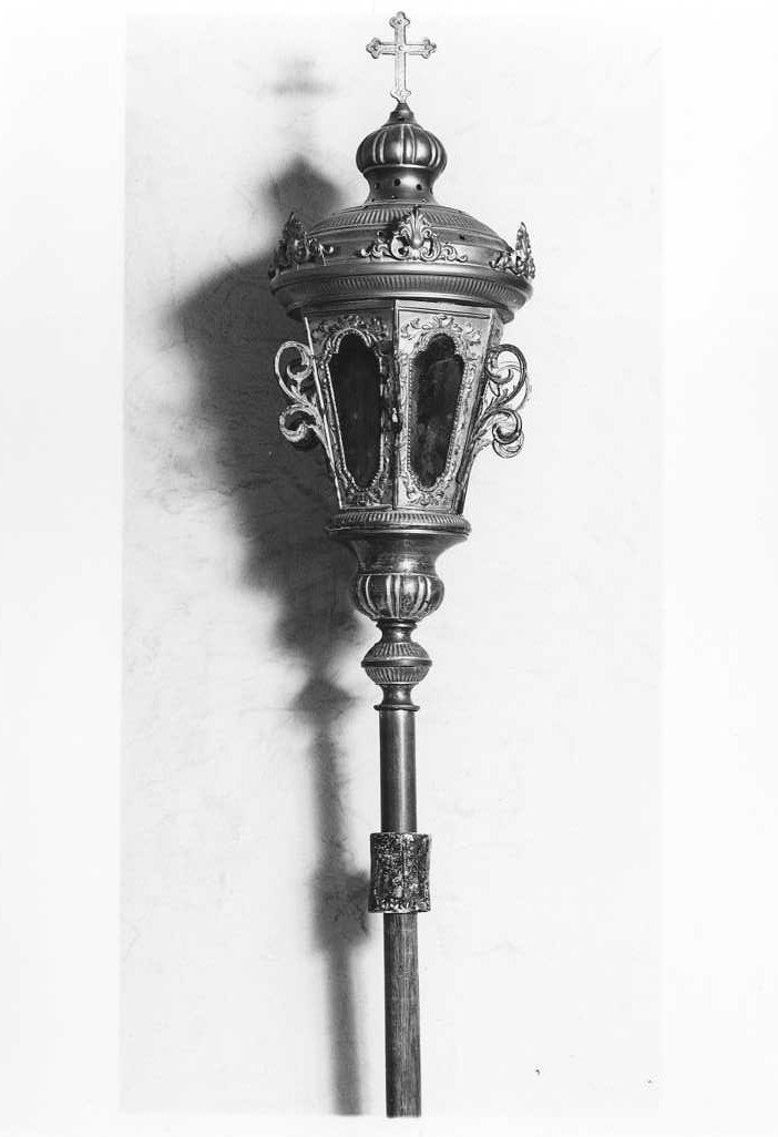 lanterna processionale - ambito Italia centrale (prima metà sec. XX)