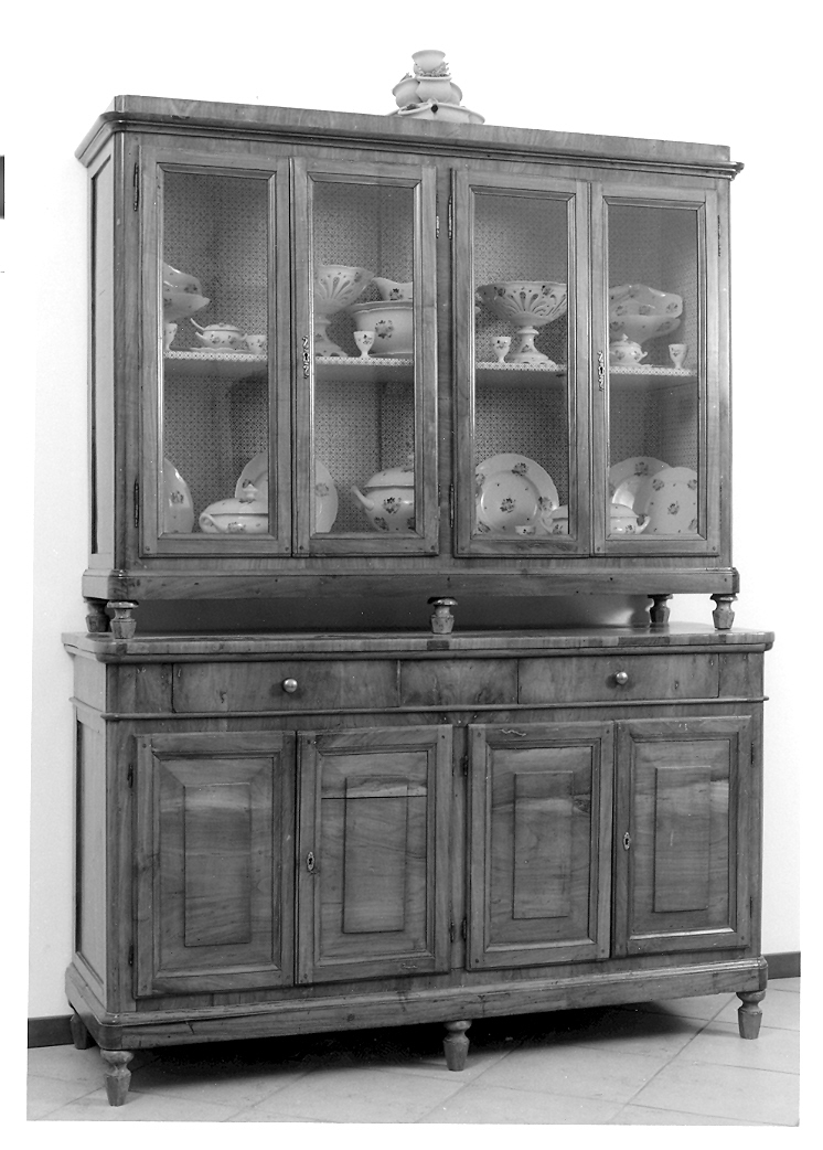 credenza - bottega italiana (seconda metà sec. XIX)
