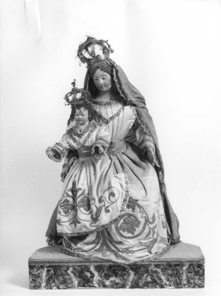 Madonna con Bambino (statua) - ambito marchigiano (prima metà sec. XVIII)
