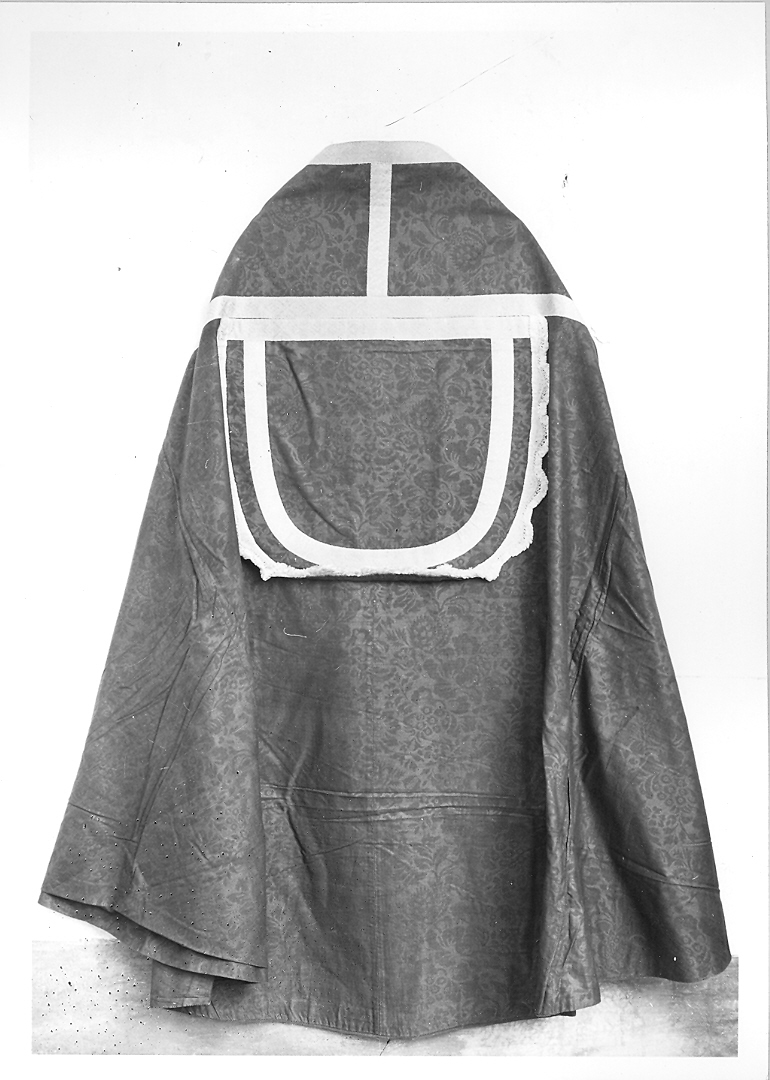 piviale - manifattura italiana (metà sec. XX)