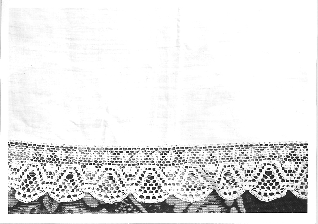 tovaglia d'altare - manifattura marchigiana (metà sec. XX)