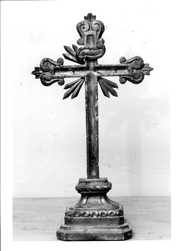 croce d'altare - manifattura emiliana, manifattura romagnola (prima metà sec. XIX, sec. XIX)