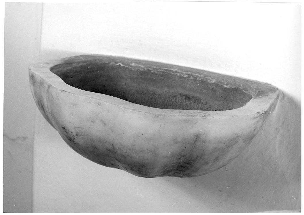 acquasantiera - bottega marchigiana (seconda metà sec. XVIII)