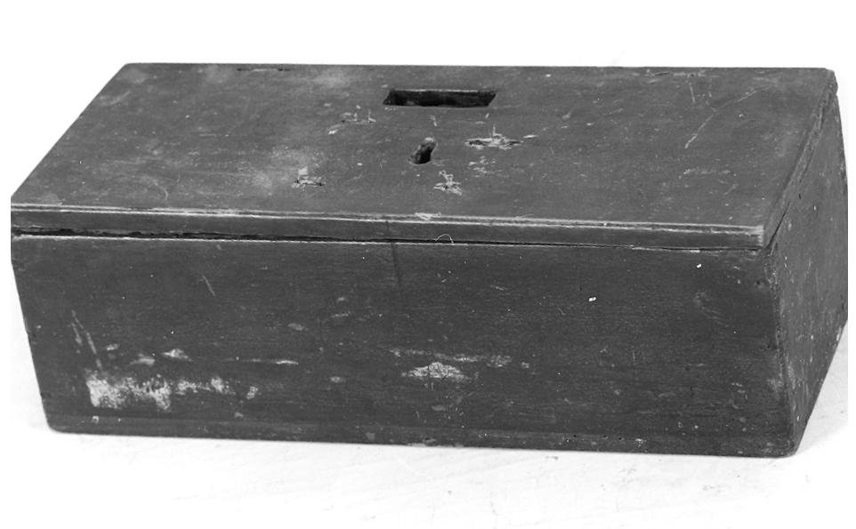 bussolotto per elemosine - bottega marchigiana (primo quarto sec. XX)