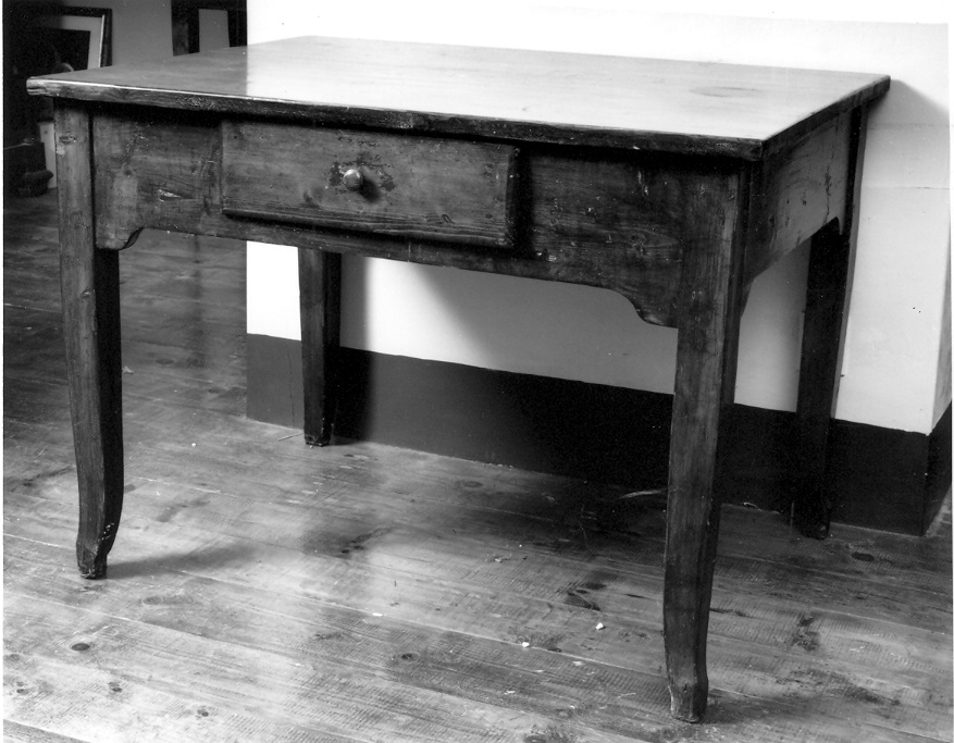 tavolo - bottega marchigiana (seconda metà sec. XIX)