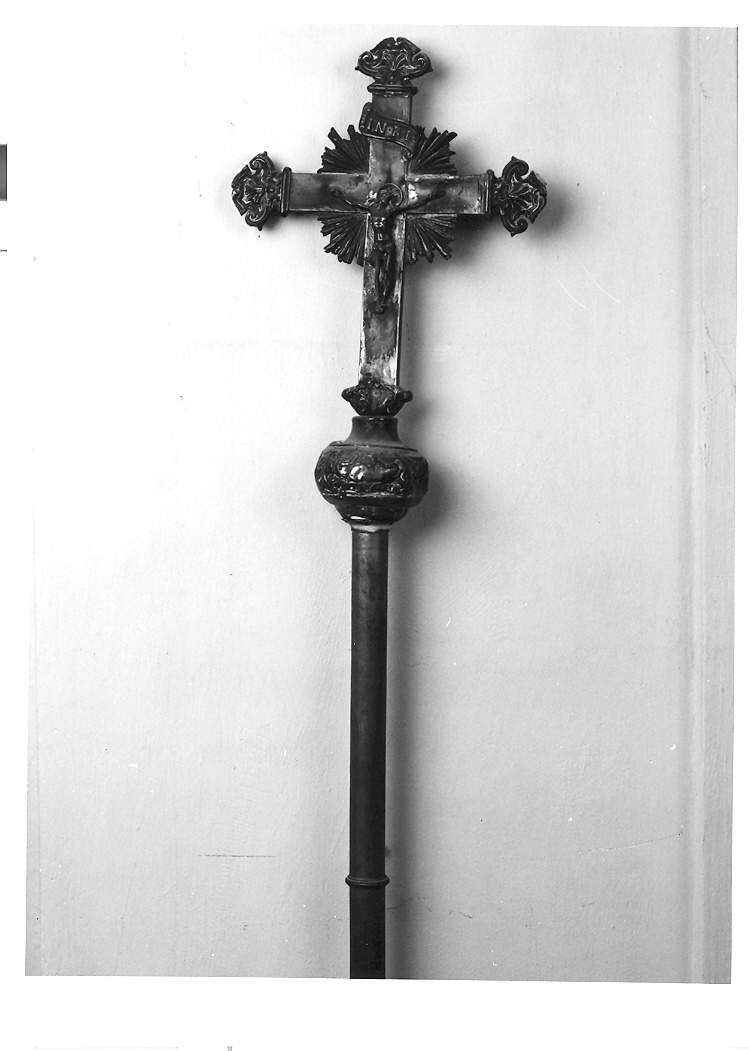 croce processionale - manifattura marchigiana (sec. XVIII)