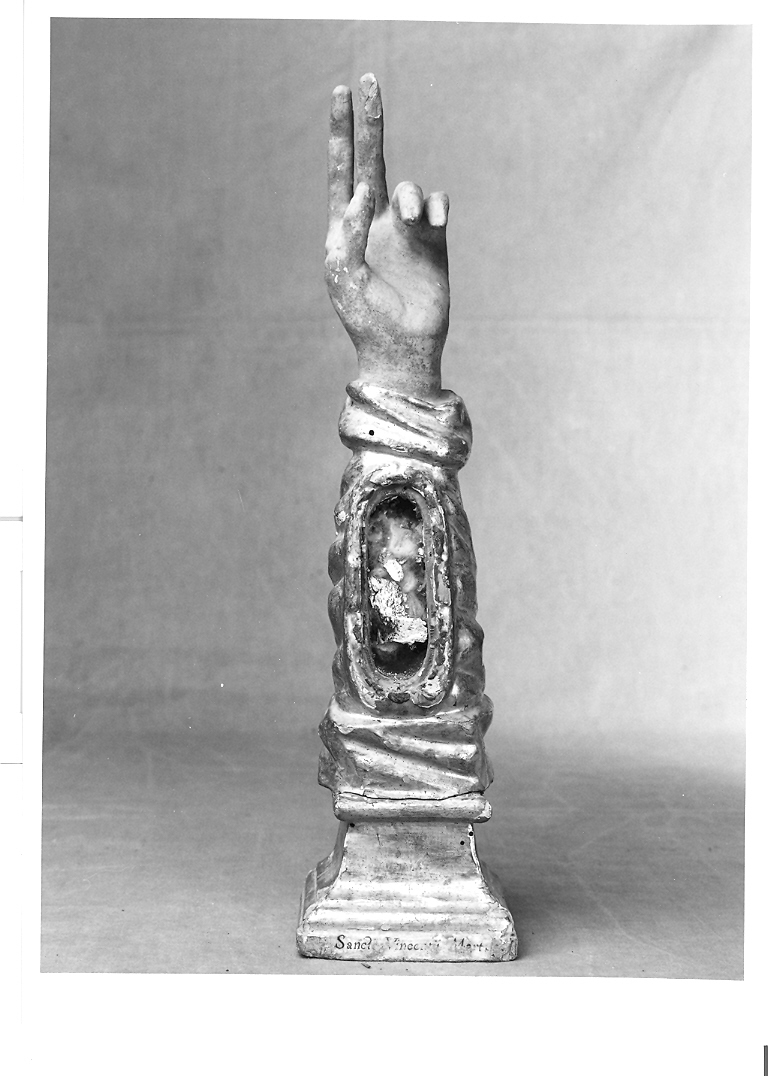 San Vincenzo martire (reliquiario antropomorfo - a braccio, serie) - manifattura marchigiana (inizio sec. XIX)