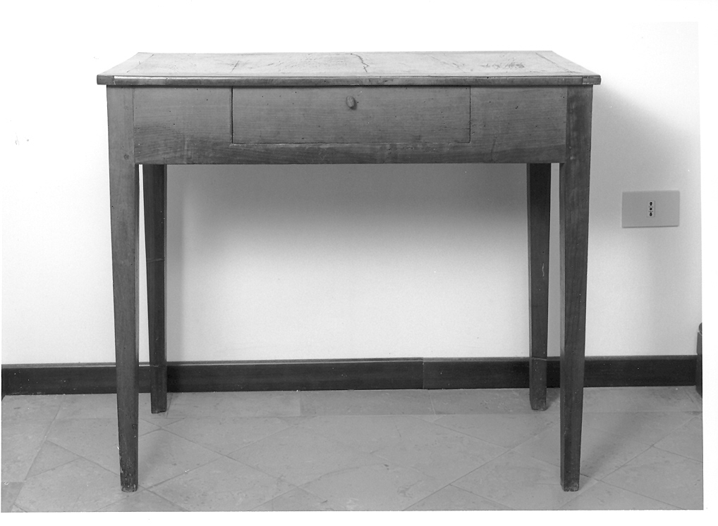 tavolo - bottega marchigiana (seconda metà sec. XIX)