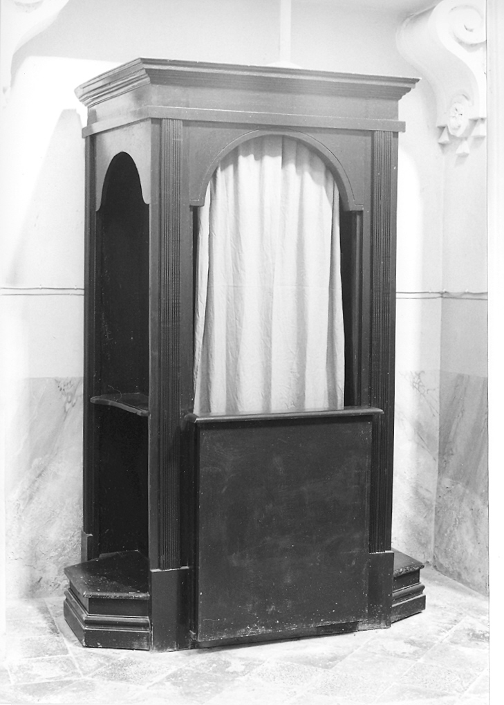 confessionale - bottega marchigiana (primo quarto sec. XX)