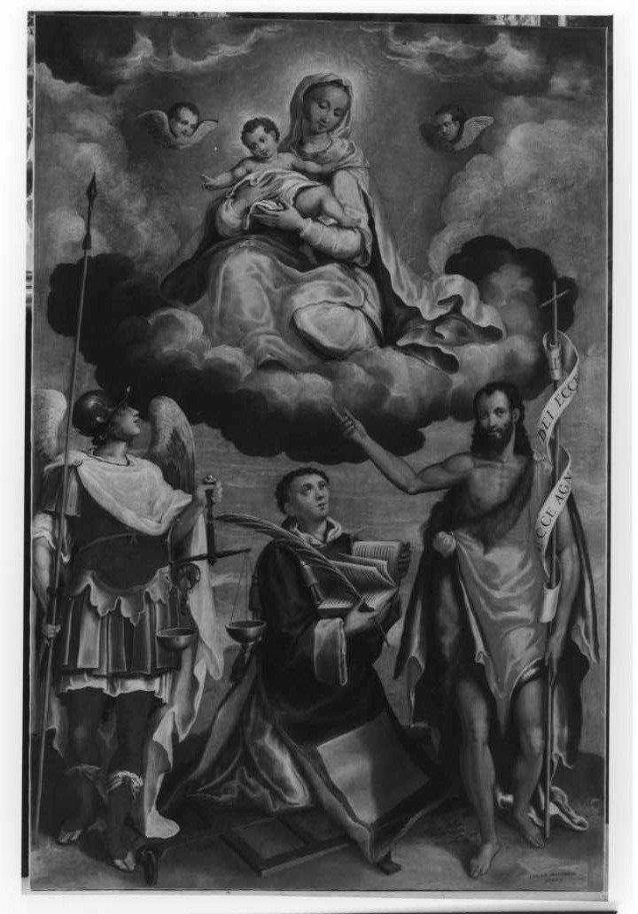 Madonna con Bambino, San Michele Arcangelo, San Lorenzo e San Giovanni Battista (dipinto) di Ramazzani Ercole (sec. XVI)