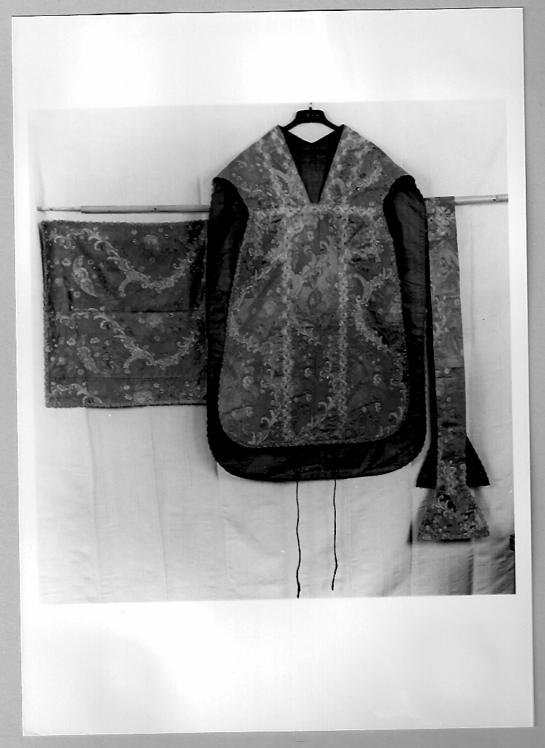 paramento liturgico, insieme - manifattura marchigiana (prima metà sec. XIX)