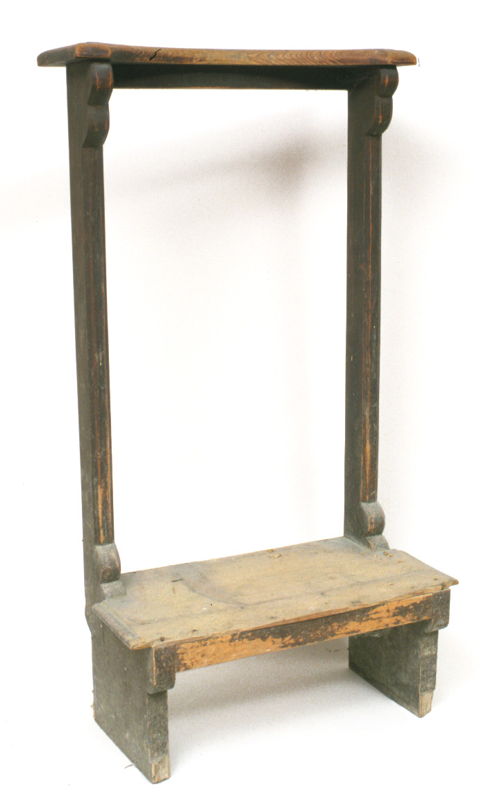 inginocchiatoio - bottega pesarese (inizio sec. XX)