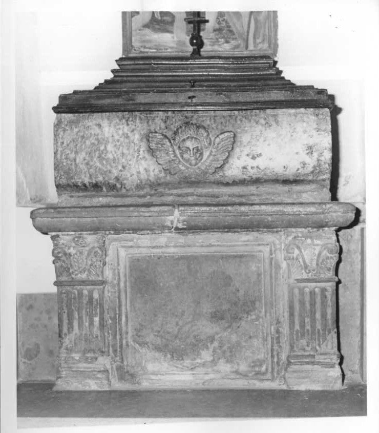 fonte battesimale - bottega marchigiana (primo quarto sec. XVII)