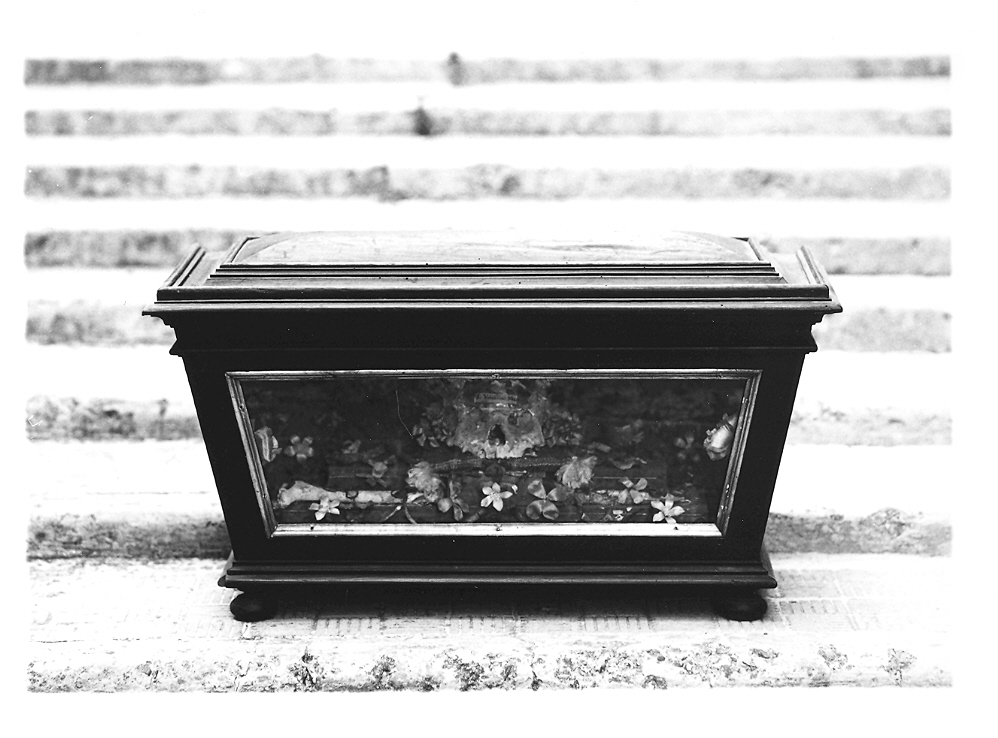 reliquiario - bottega marchigiana (sec. XVIII)