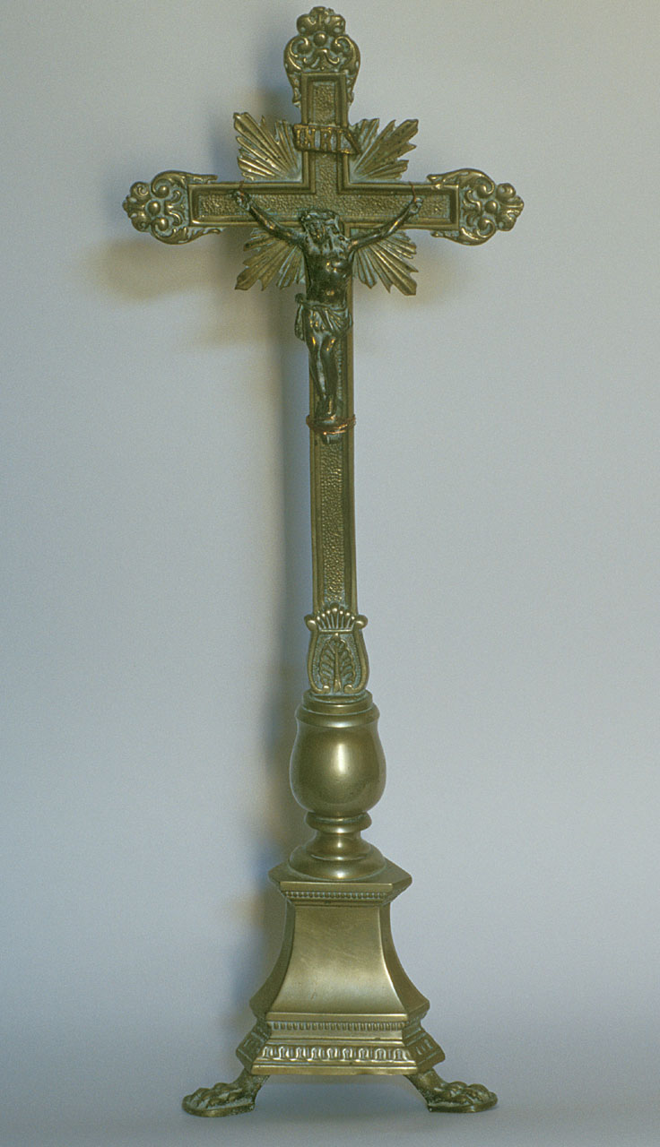 croce d'altare - produzione marchigiana (primo quarto sec. XX)