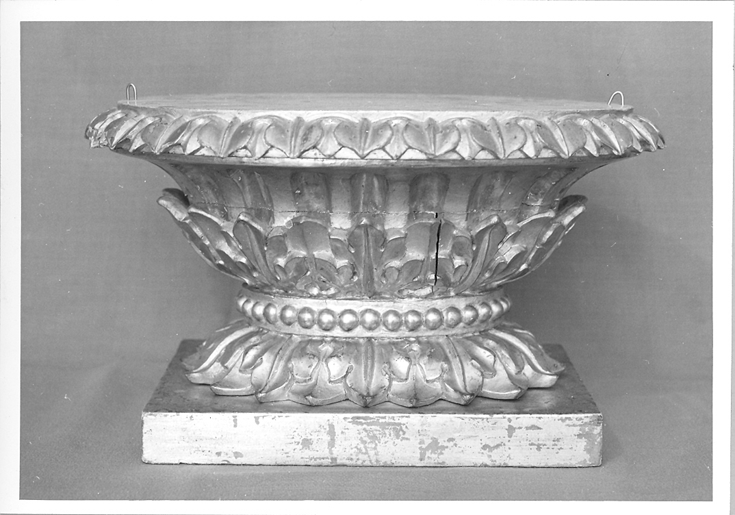 base - bottega marchigiana (sec. XVIII)