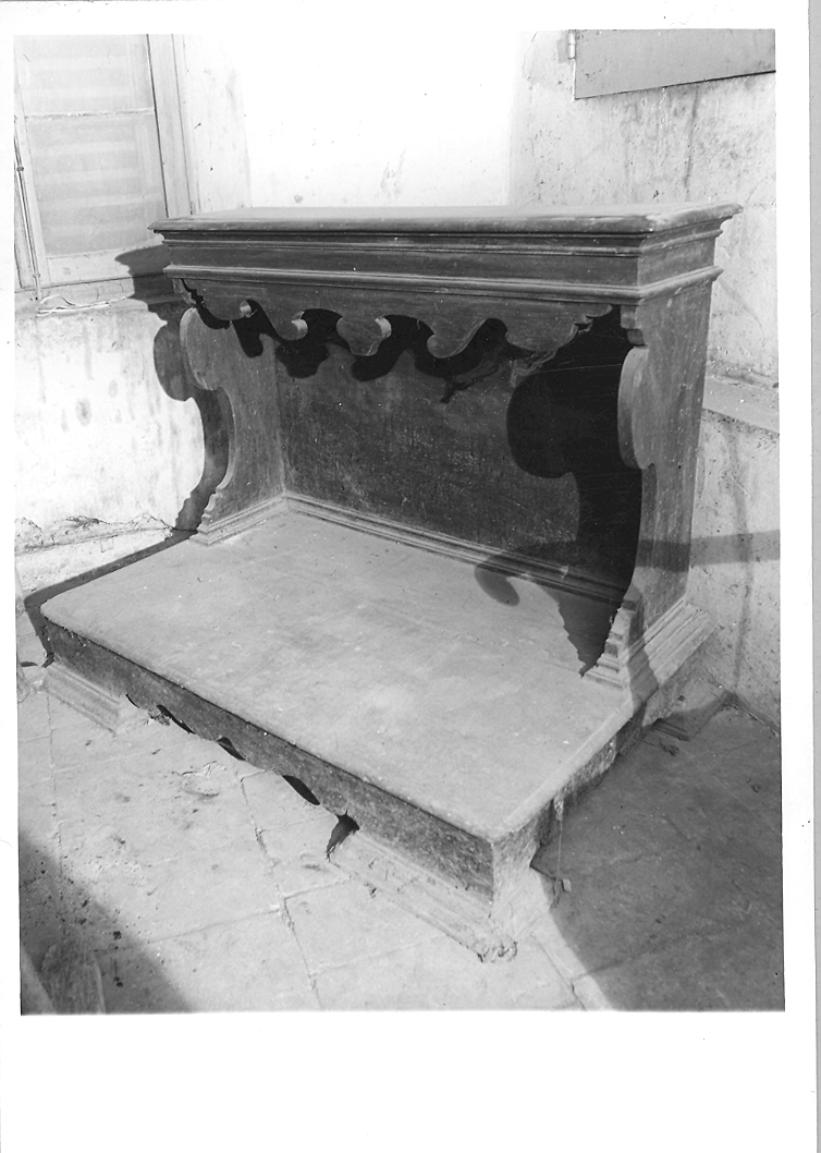 inginocchiatoio - bottega marchigiana (fine/inizio secc. XVII/ XVIII)