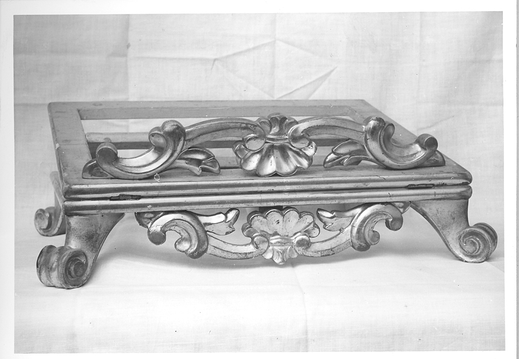 leggio - bottega marchigiana (sec. XVIII)