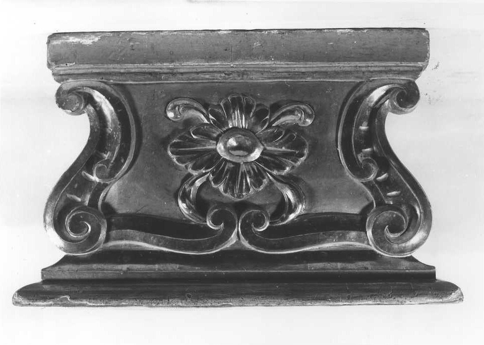 mensola - bottega marchigiana (sec. XVIII)