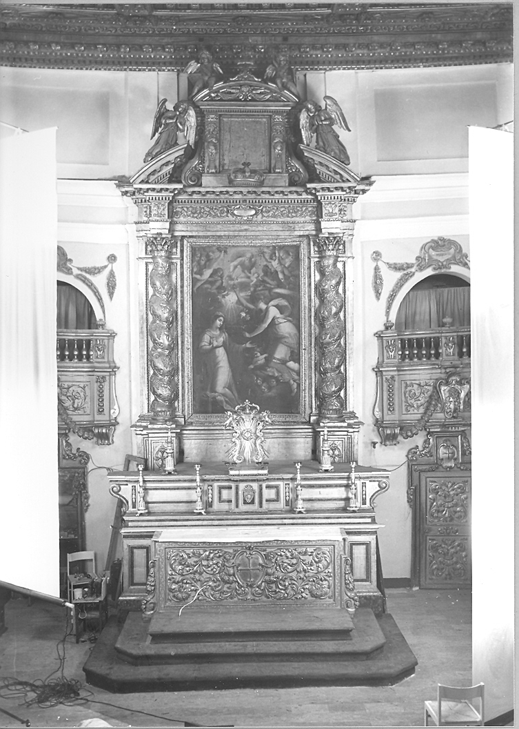 altare maggiore di Scipione Paris detto Scipione da Matelica, Bordone Mattia, Nocenzi Giambattista (sec. XVII)