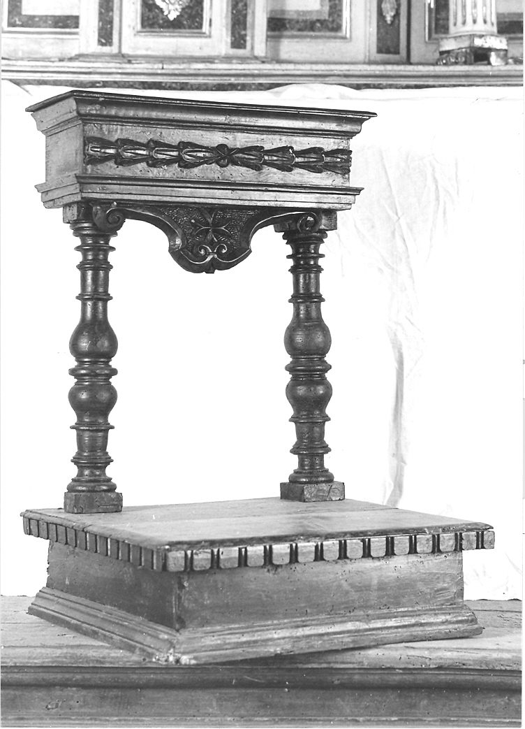 inginocchiatoio - bottega marchigiana (seconda metà sec. XVII)