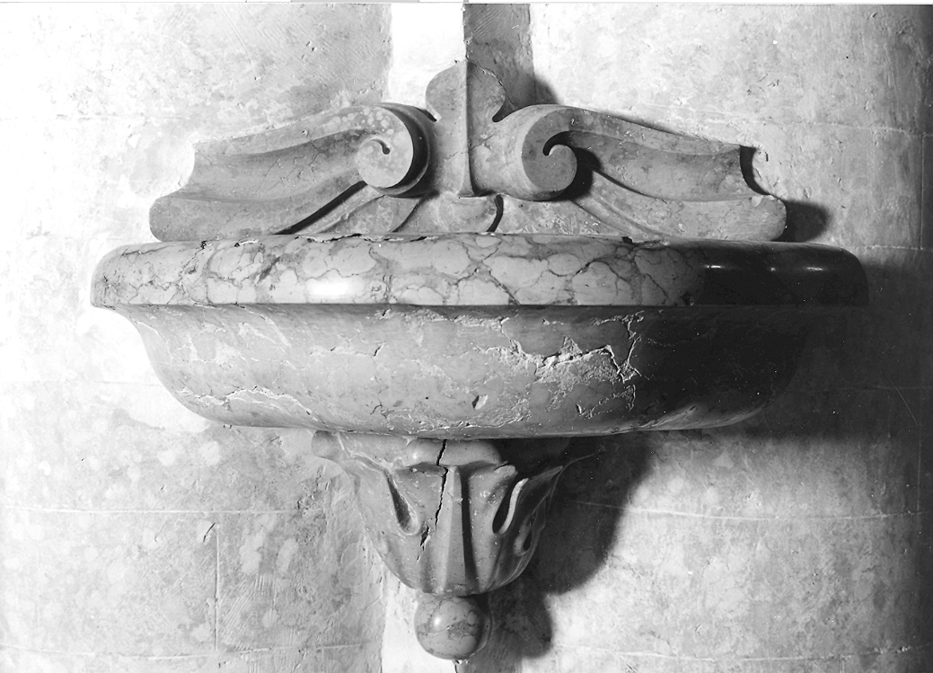 acquasantiera, coppia - bottega marchigiana (sec. XVIII)