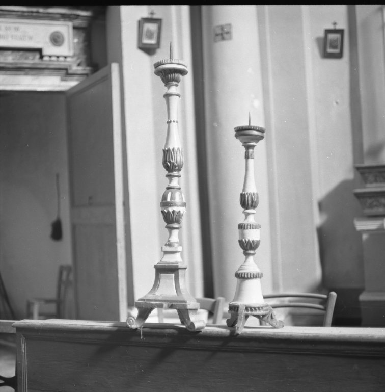 candeliere, serie - produzione marchigiana (sec. XIX)